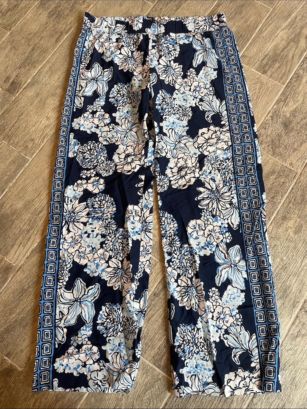 Lilly Pulitzer Navy Floral Wide-Leg Pants with Blue & Cream Flowers